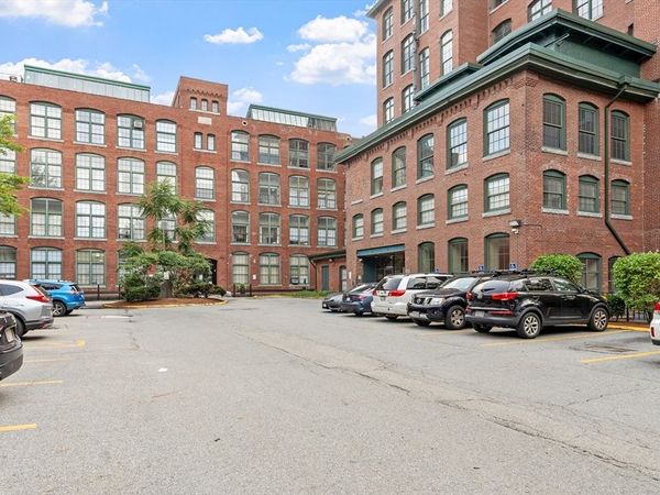 200 Market Street, Unit 619, Lowell, MA 01852