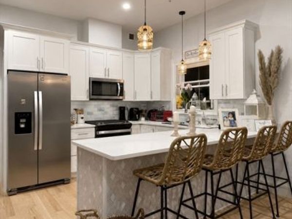 28 Browning Ave, Unit 2, Boston, MA 02124