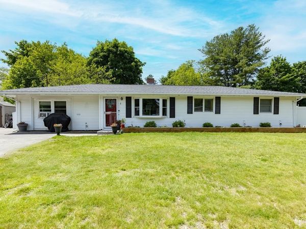 8 Andover Road, Beverly, MA 01915
