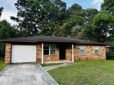 110 Bee Street, Summerville, SC 29483