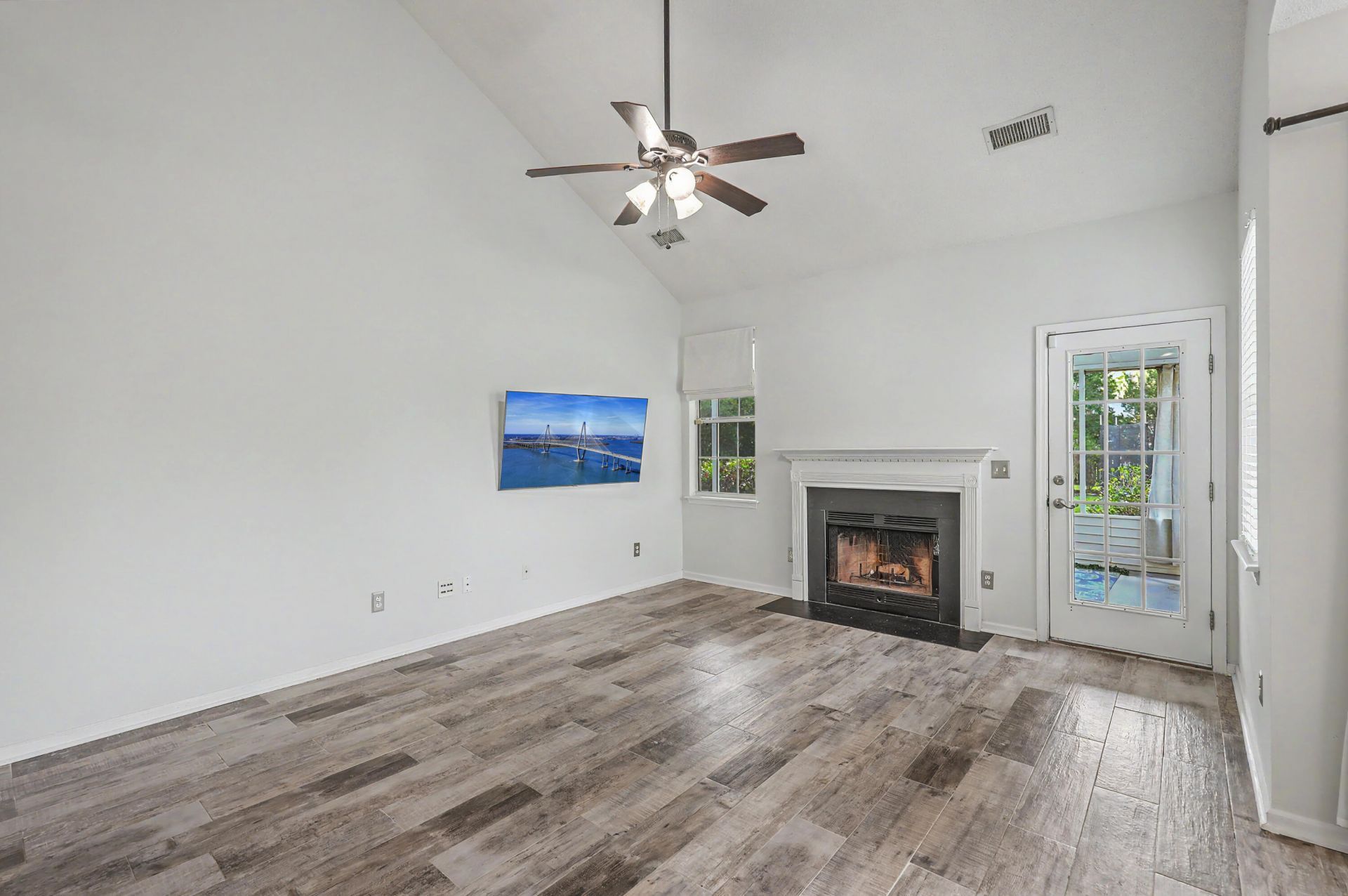5063 Weatherstone Road Photo 13
