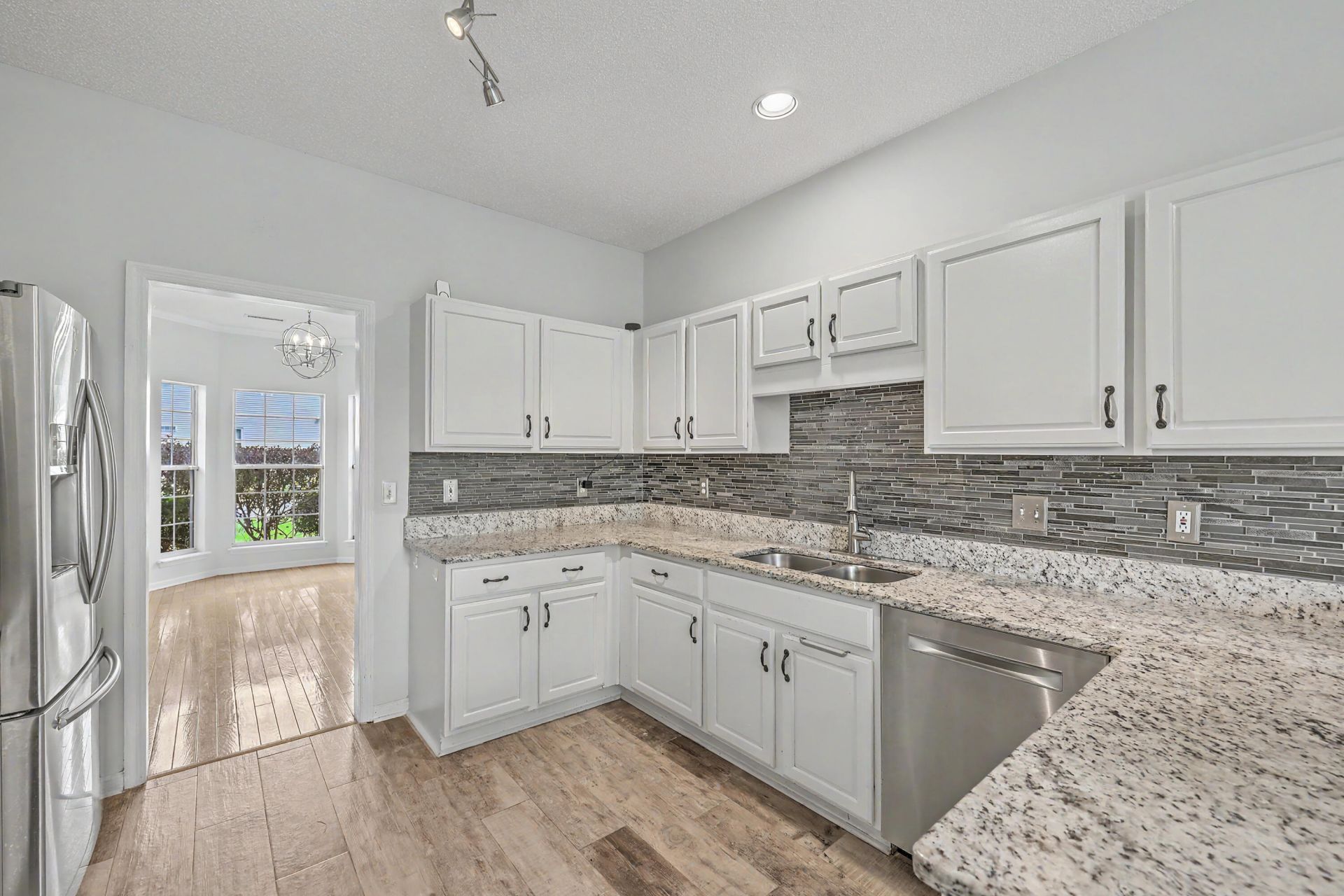 5063 Weatherstone Road Photo 27