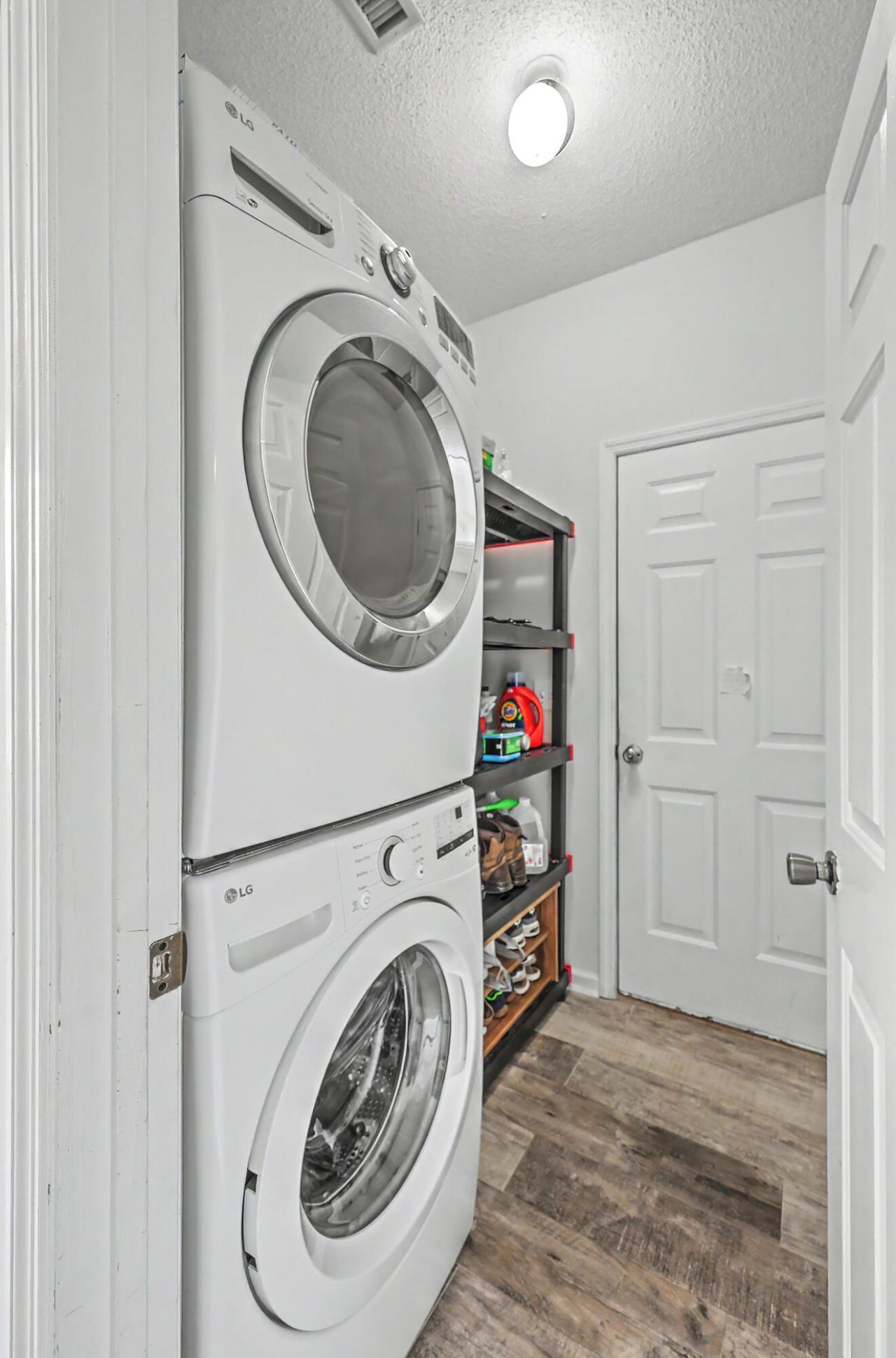5063 Weatherstone Road Photo 27