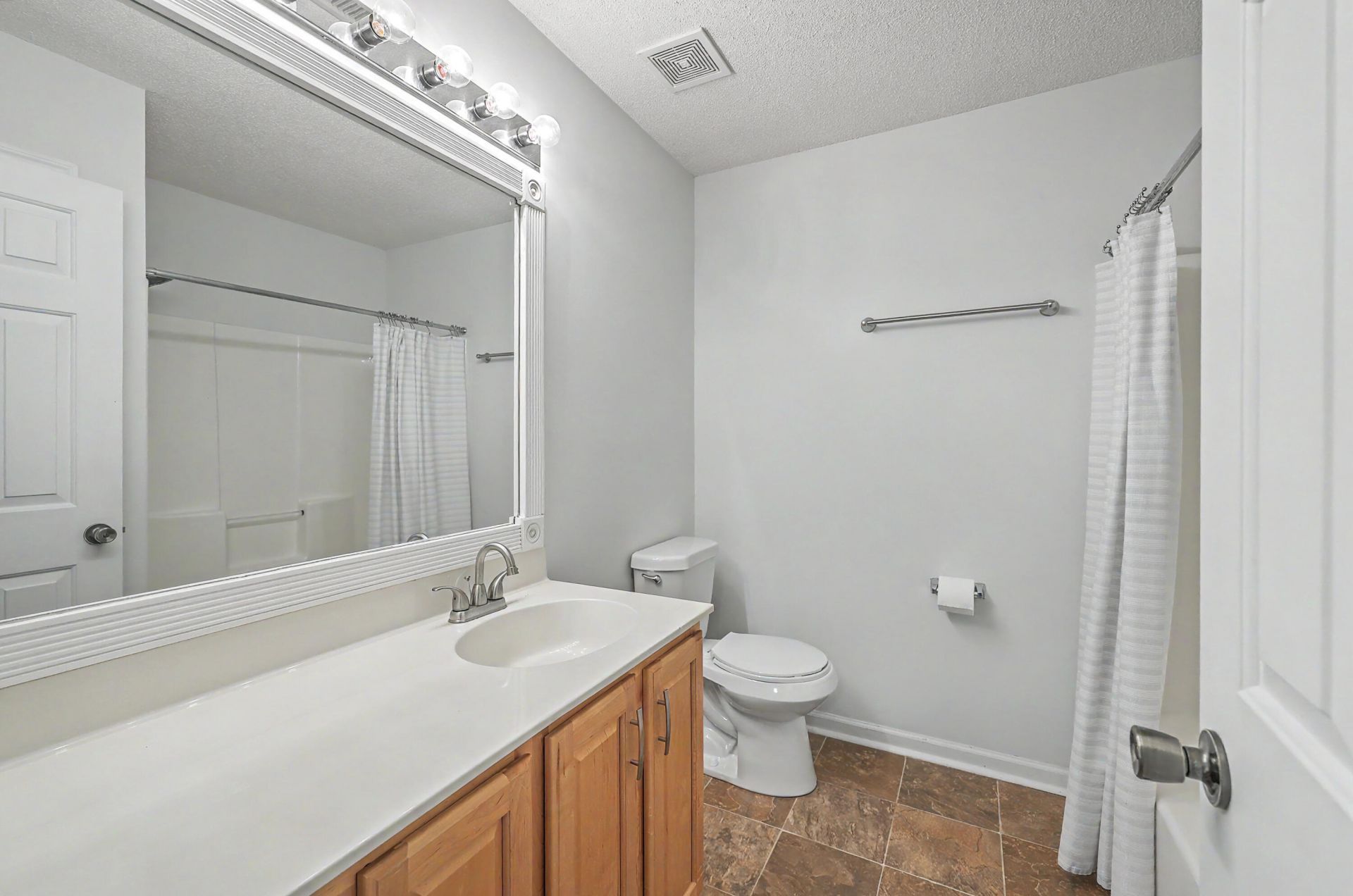 5063 Weatherstone Road Photo 42