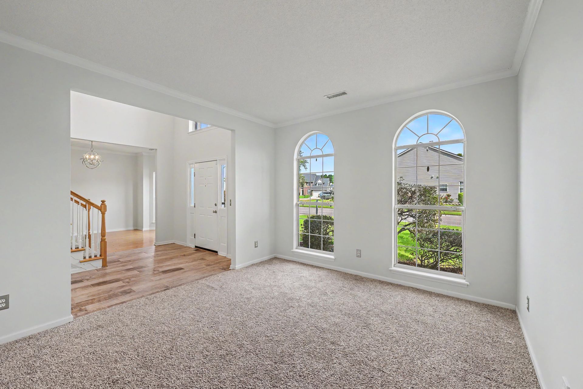 5063 Weatherstone Road Photo 8