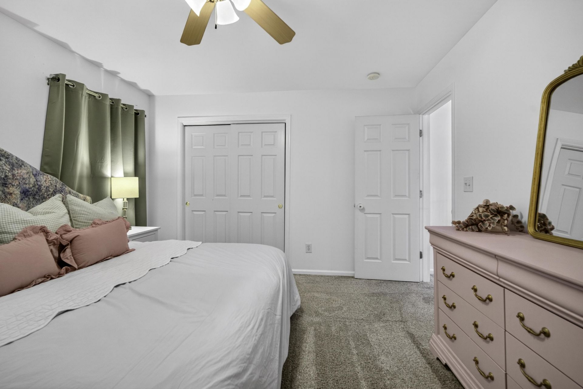 110 Cypress View Road Photo 32