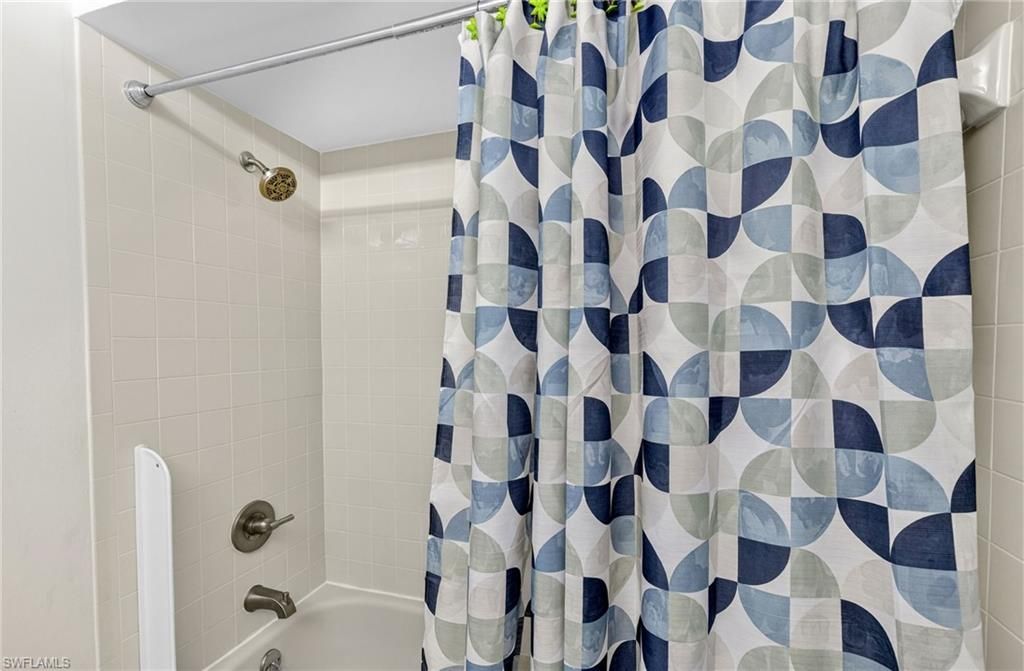 11250 Caravel Cir , Unit 306, Fort Myers, FL 33908 Photo