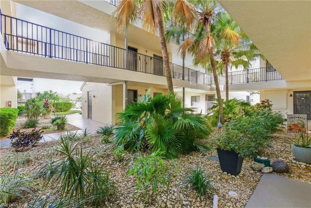 11250 Caravel Cir , Unit 306, Fort Myers, FL 33908 Photo