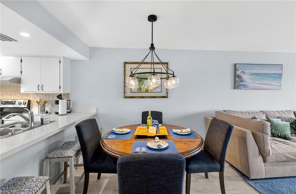 11250 Caravel Cir , Unit 306, Fort Myers, FL 33908 Photo