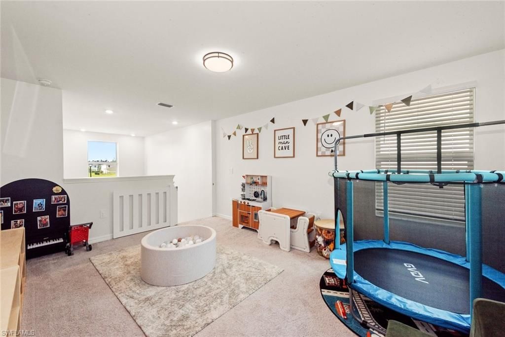 7149 Ponderosa Pine Dr , Fort Myers, FL 33966 Photo