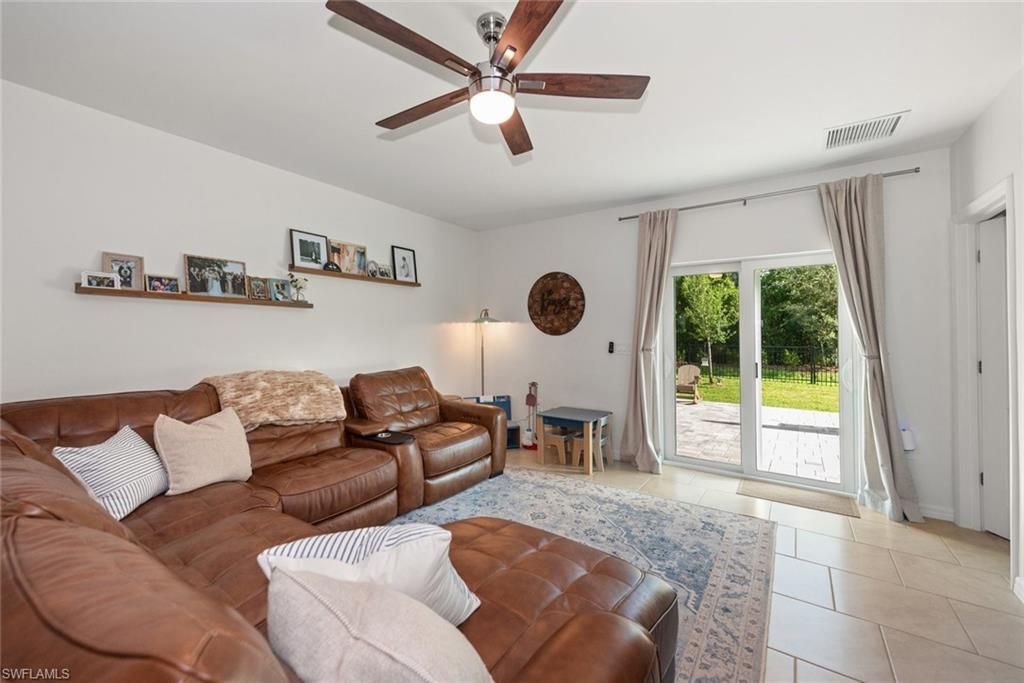 7149 Ponderosa Pine Dr , Fort Myers, FL 33966 Photo
