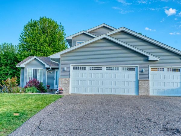 3803 Globe Flower Circle N, Brooklyn Park, MN 55443