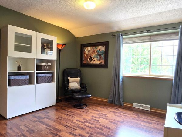 7285 Brittany Lane, Inver Grove Heights, MN 55076