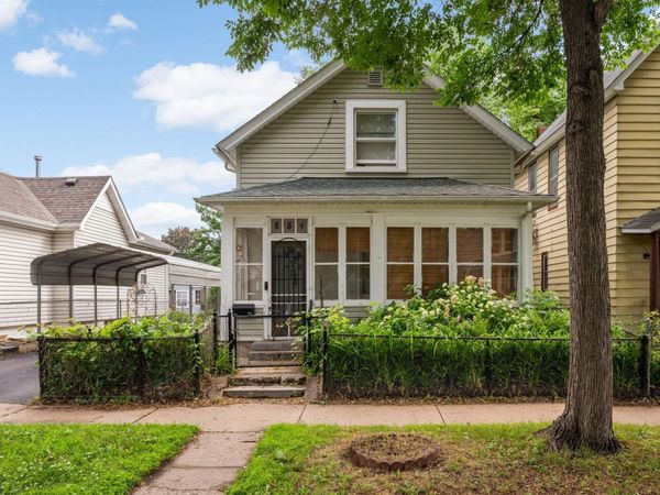 884 Conway Street, Saint Paul, MN 55106