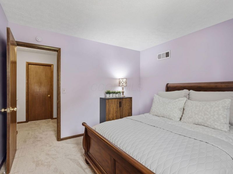 2166 Blackoak Avenue, Columbus, OH 43229 Photo 34