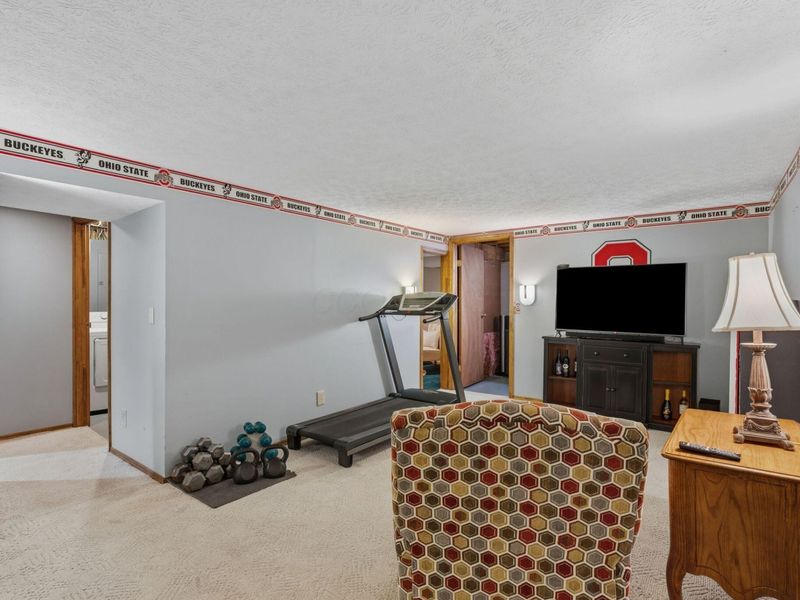 2166 Blackoak Avenue, Columbus, OH 43229 Photo 37