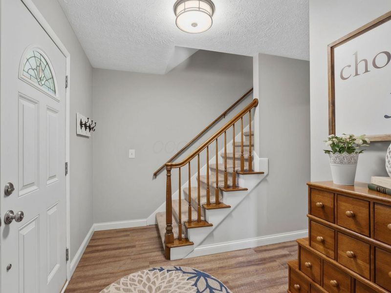 2166 Blackoak Avenue, Columbus, OH 43229 Photo 5