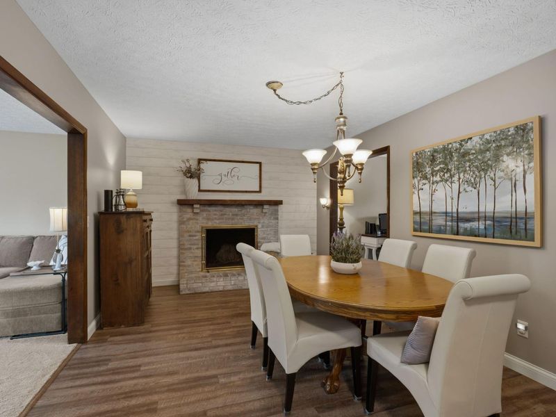 2166 Blackoak Avenue, Columbus, OH 43229 Photo 9