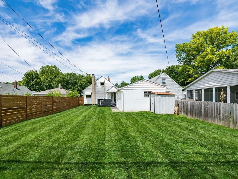323 Chase Road , Columbus, OH 43214 Photo 37