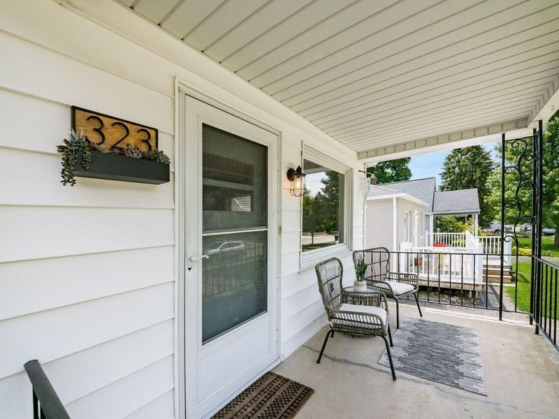 323 Chase Road , Columbus, OH 43214 Photo 4