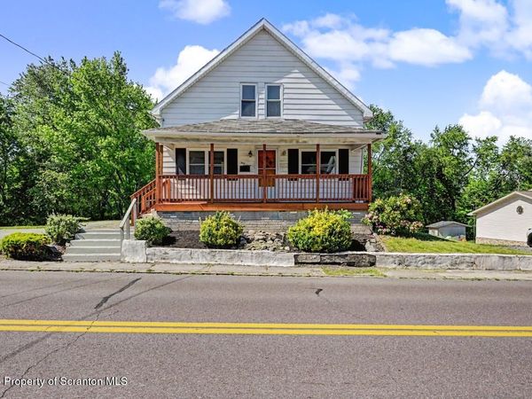 918 N Valley Avenue, Olyphant, PA 18447