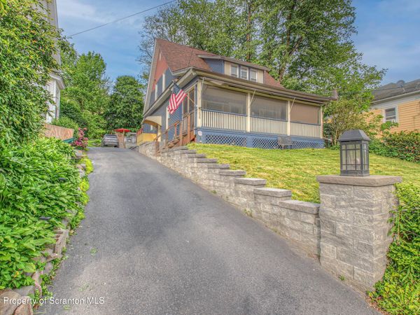 156 College Avenue , Factoryville, PA 18419