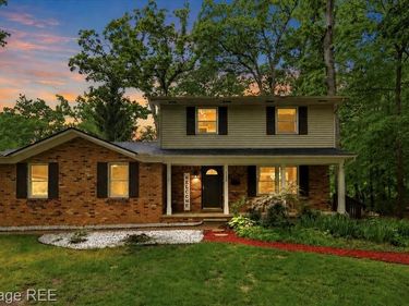 5639 Cross Village Road, Grand Blanc Twp, MI 48439