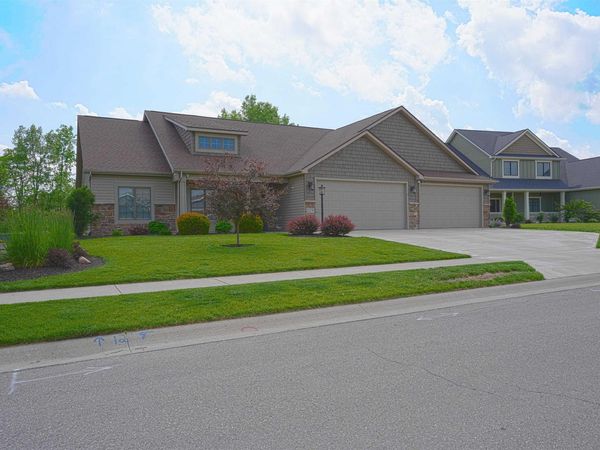 15279 Leo Creek Boulevard, Leo, IN 46765