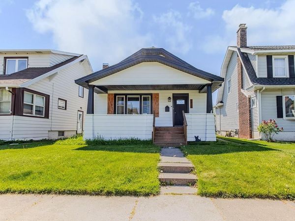 2431 Hughitt Ave, Superior, WI 54880
