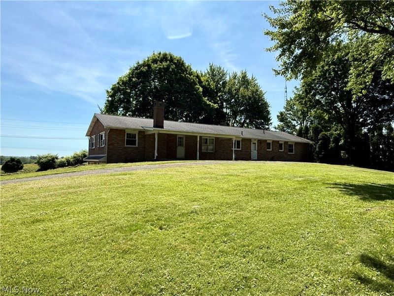 6025 California Avenue , Louisville, OH 44641 Photo 6
