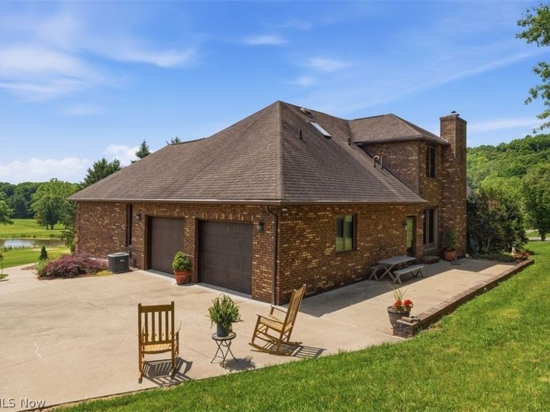 715 Oxbow Road , Belpre, OH 45714 Photo 5