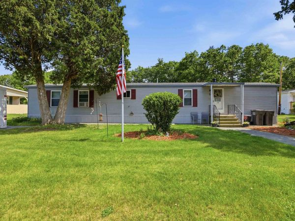 19 Winter Street, Salem, NH 03079