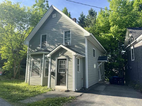 80 W. Main Street, Newport City, VT 05855