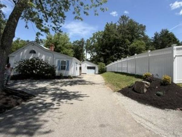 98 Rochester Street, Berwick, ME 03901