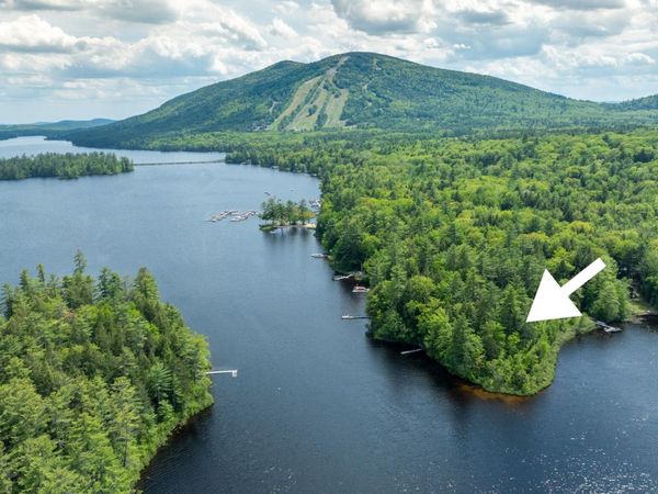 18 Hemlock Point Lane , Bridgton, ME 04009