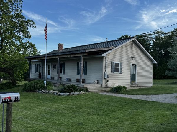 288 Cross Road , Avon, ME 04966