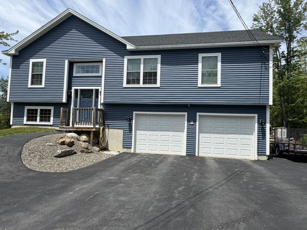 39 Clark Road , Kenduskeag, ME 04450