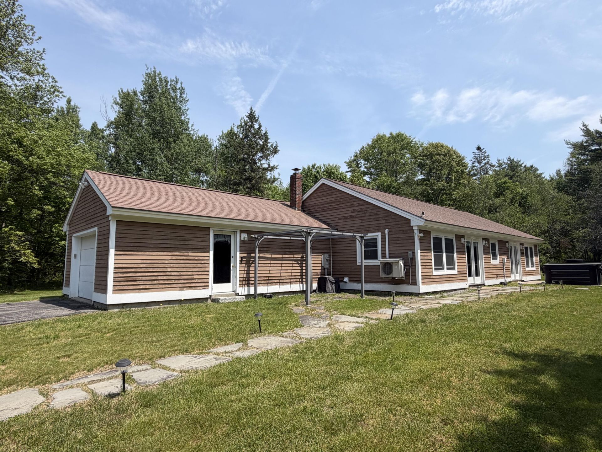 38 Sidney Boulevard, Hampden, ME 04444 Main Photo