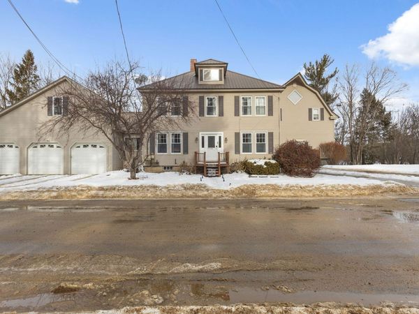 79 Pioneer Street , West Paris, ME 04289