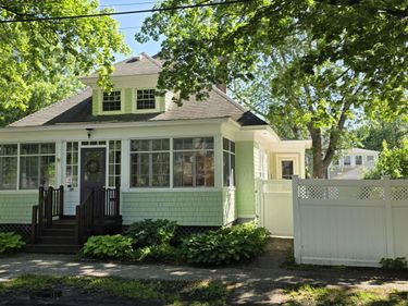 29 Dexter Avenue , Auburn, ME 04210