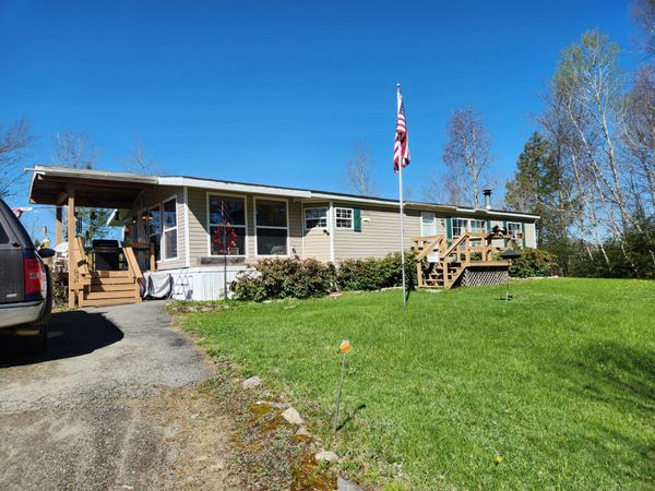 16 Cowboy Lane , Whitefield, ME 04353