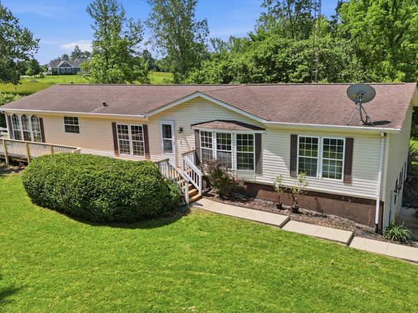 3751 Lundy Lane, London, OH 43140