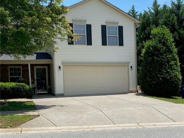 4556 Westhill Place, Kernersville, NC 27284
