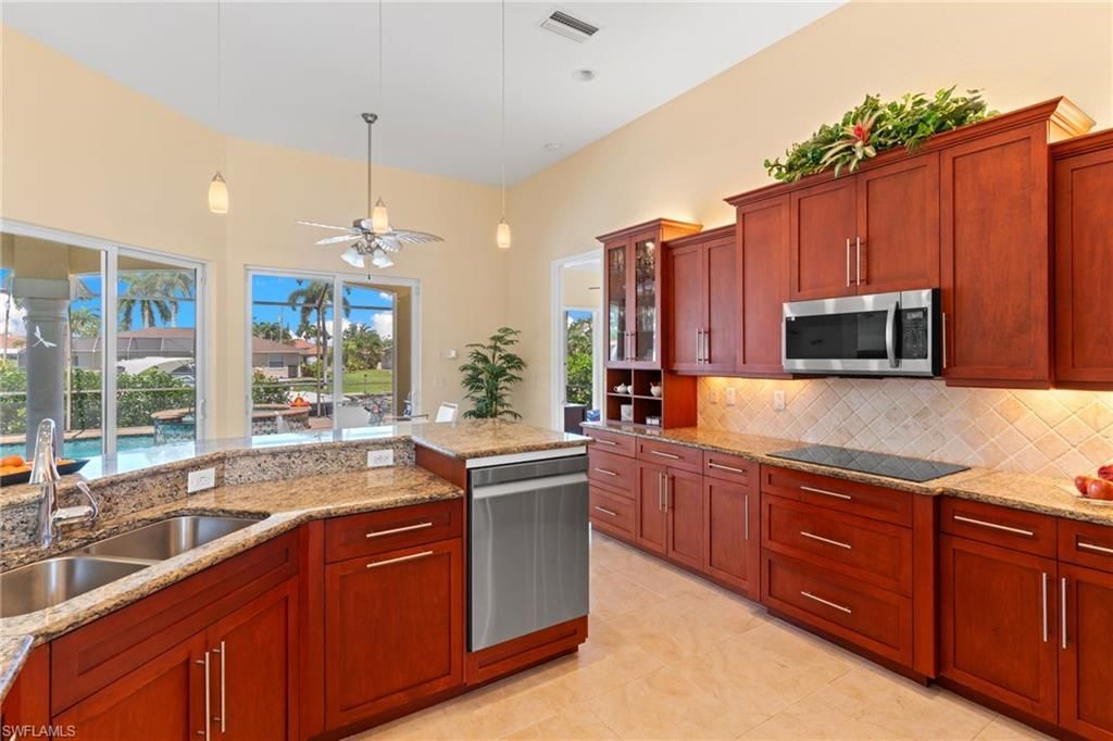 3522 SE 19th Ave , Cape Coral, FL 33904 Photo