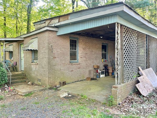 119 Pine Hill Lane , Mount Holly, NC 28120