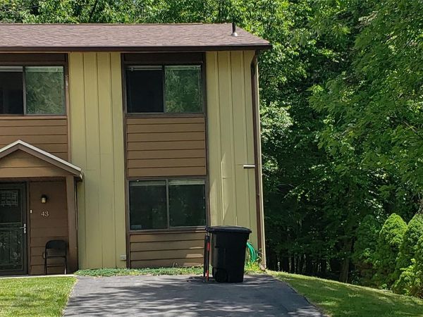 43 Elizabeth Way , Kiamesha Lake, NY 12751