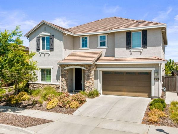 526 Lentini Way, Sacramento, CA 95834