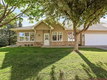 308 Hayes Drive, Unit 34, Hastings, MN 55033