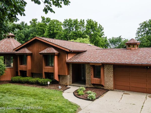 6232 Chieho Drive, Lansing, MI 48917