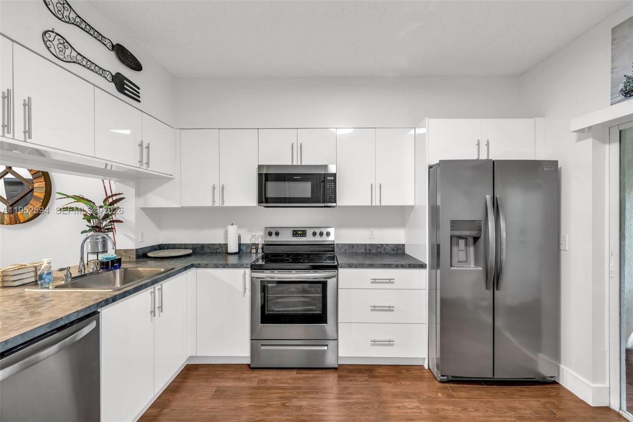 3340 Confetti Ln , Unit 79-9, Margate, FL 33063 Photo